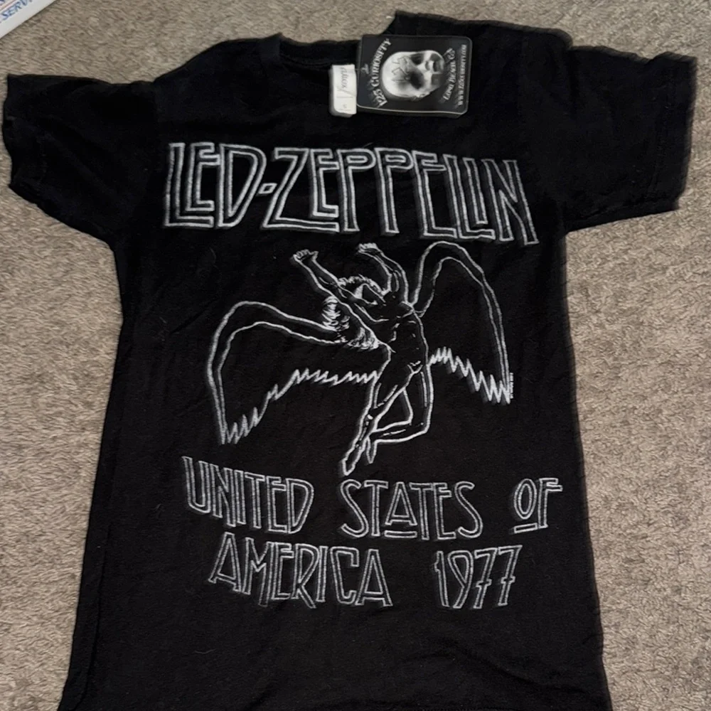 Woman’s small graphic t LED ZEPPLIN - Picture 2 of 4